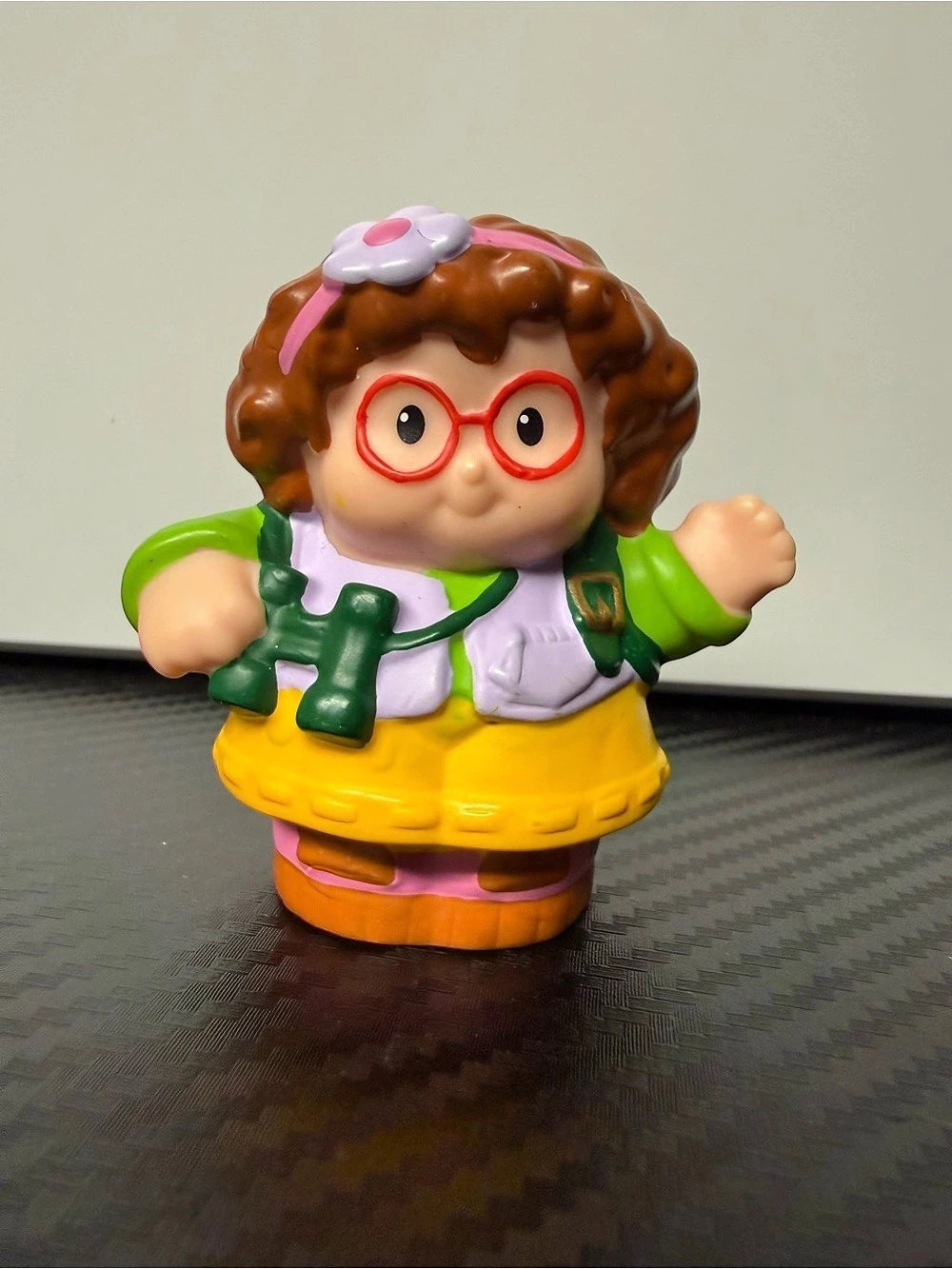 Fisher Price Little People HIKING GIRL MAGGIE with BINOCULARS Camping Cutie